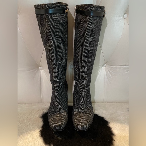 Burberry Herringbone Heeled Boots - Picture 3 of 7